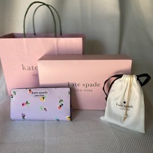 Kate Spade ♠️ Wallet & Necklace Set